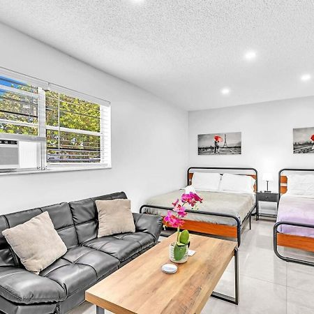 New 2 Bed Studio Close To Beach & Casino Ha04 هوليوود المظهر الخارجي الصورة
